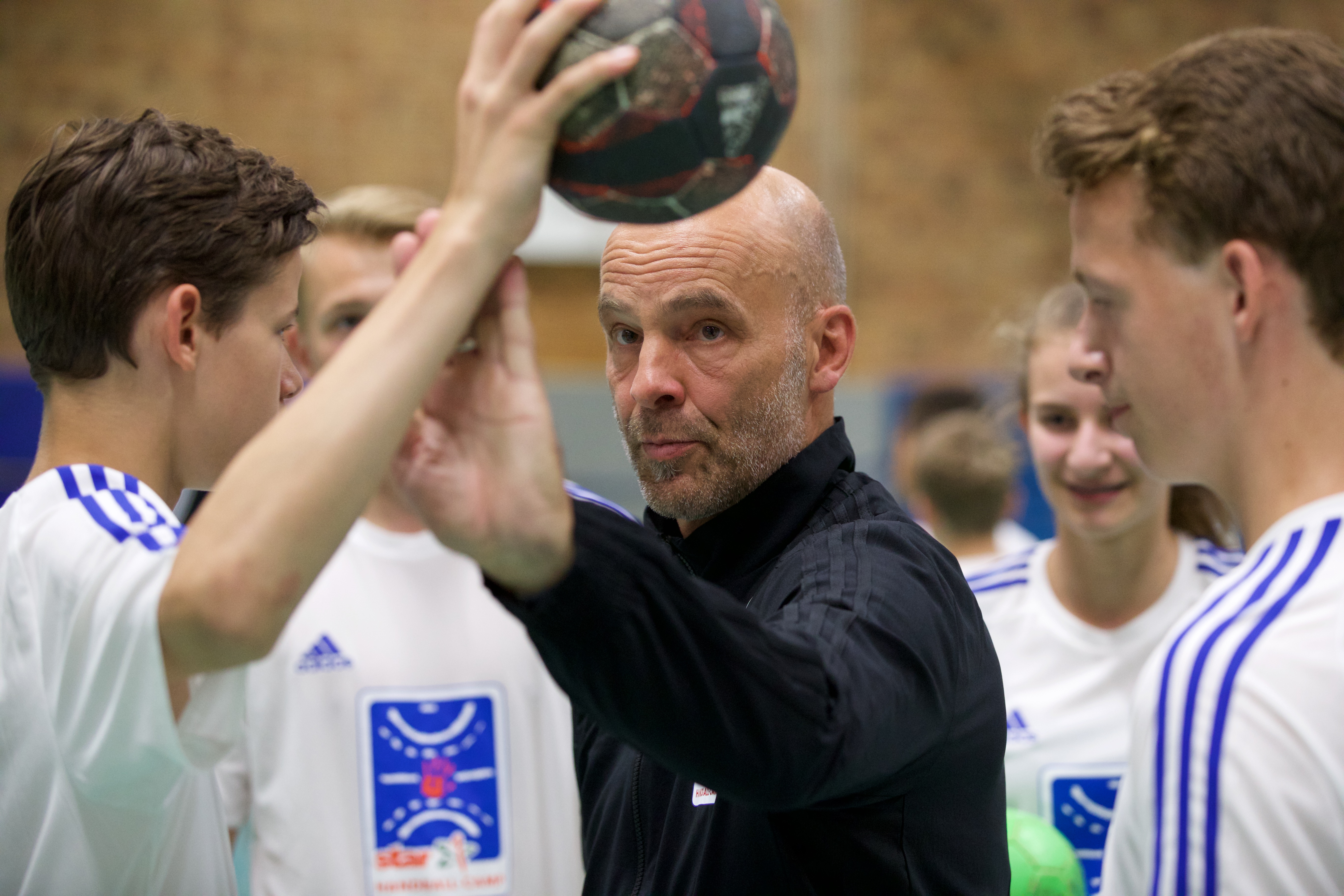 06_THW-YOUNGstar_Camp_Trainer_THW_20U19_20BL-Trainer_20M__20Hass©ORLEN_20Deutschland.jpg